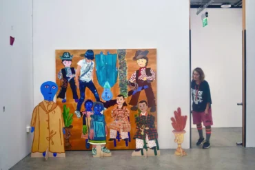 Tina Jane Hatton-Gore explore la frontière troublante entre la vie et la non-vie