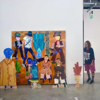 Tina Jane Hatton-Gore explore la frontière troublante entre la vie et la non-vie