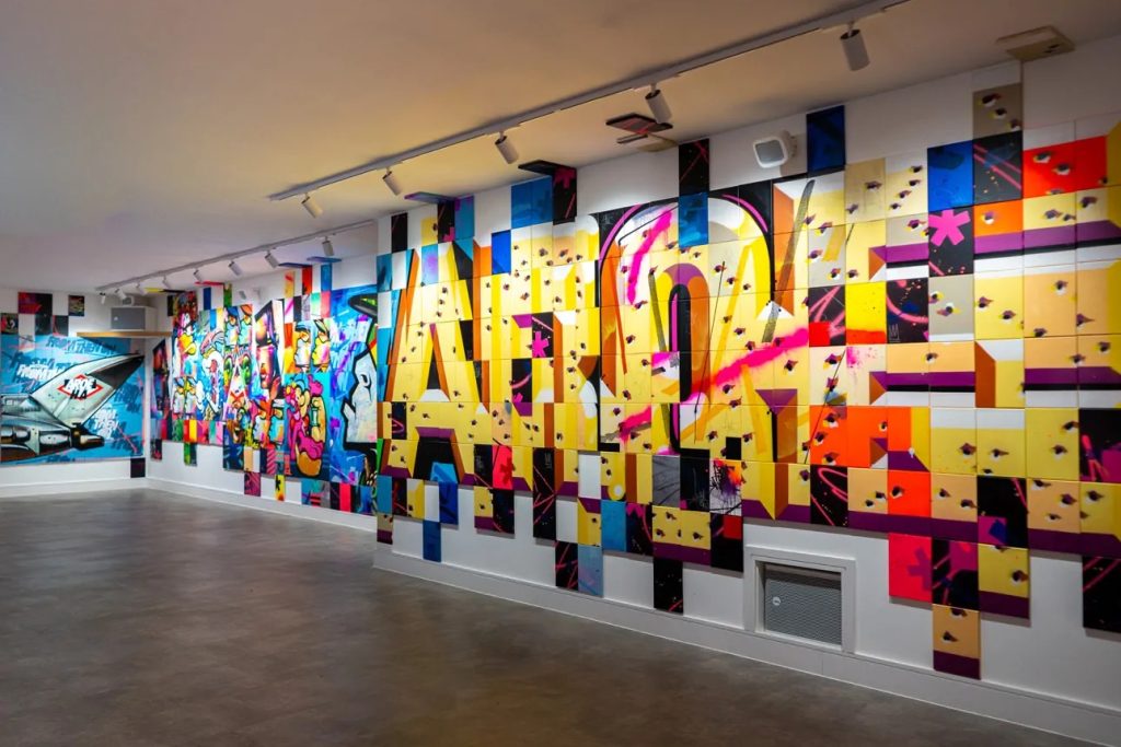 AROE: L’Art du Graffiti, Sans Frontières ni Permissions