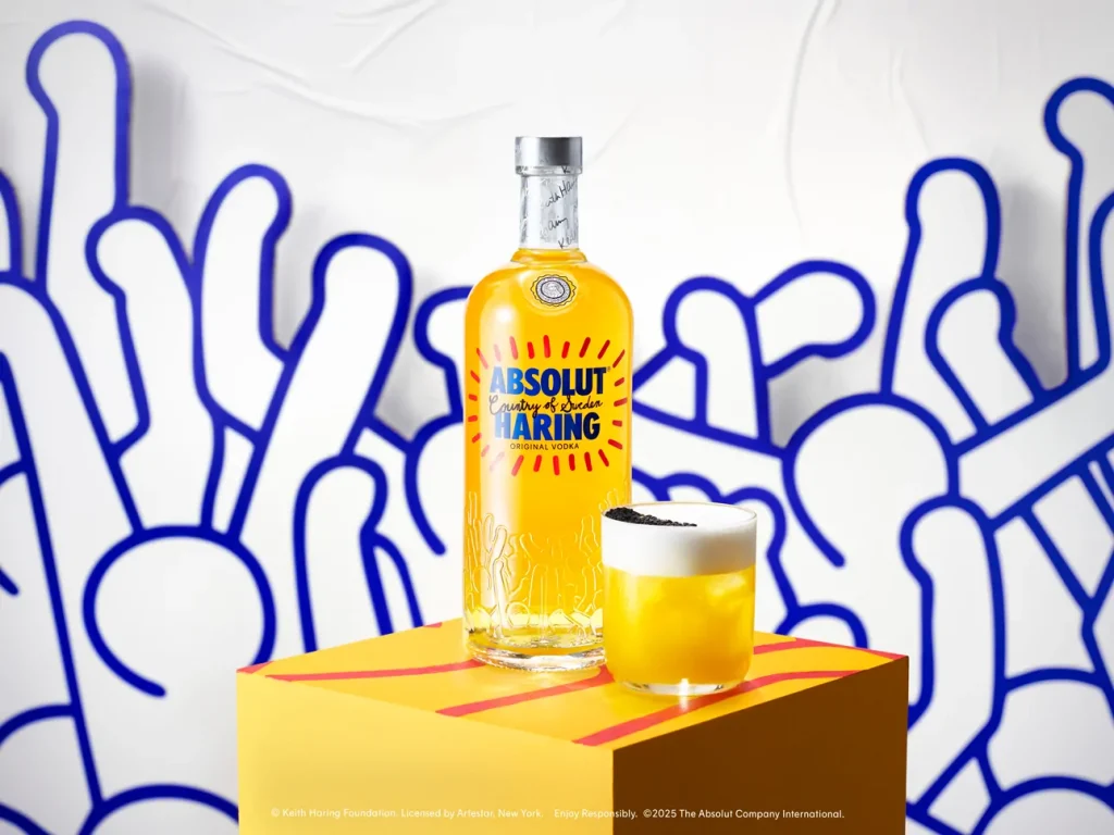 « L’art est pour tout le monde » : Absolut ravive la vision de la liberté créative de Keith Haring